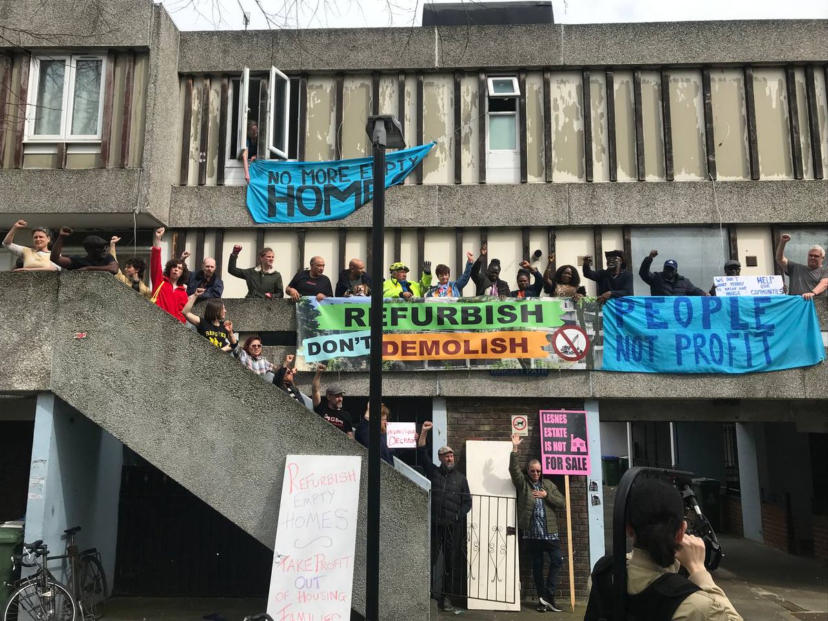 HousRebellion's tweet photo. Campaigners supporting the protest occupation on Lesnes Estate are holding open workshops tmro @architectsCAN @publiclawcentre  @CorpWatchUK Join Us! 24 Hinksey Path SE2 9TB #RefurbishDontDemolish #Fillemptyhomes Join us! https://t.co/jWMAVxvasU