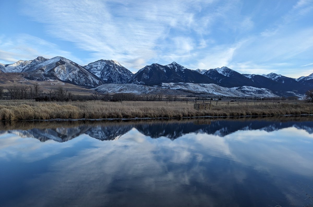 Happy 406 day, Montana, you are magnificent! 💙 #Montana