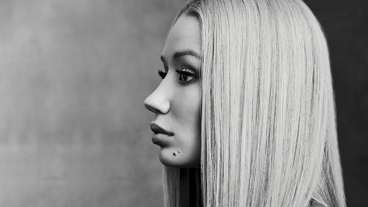 since iggy azalea decided to stop making music I also came to the decision to stop running this account for now. the last few months I still had the hope that she will change her mind again but it doesn’t look like that. maybe we will see us one day again. I‘ll miss you 🫶🏽