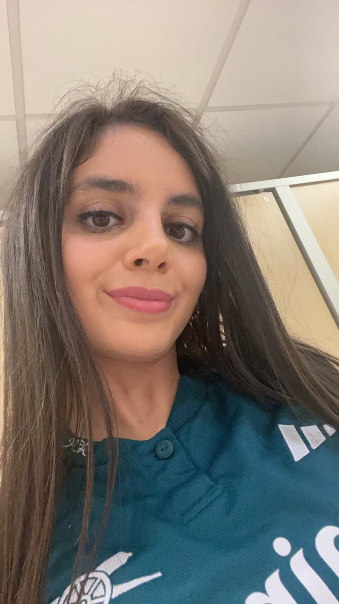 taraAFCx's tweet image. Brighton (a). ❤️🤍