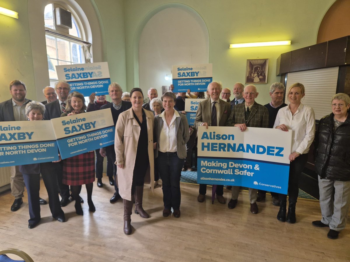 Good to be supporting our excellent @DC_PCC @AlisonHernandez ahead of her re-election on 2nd May 🗳️