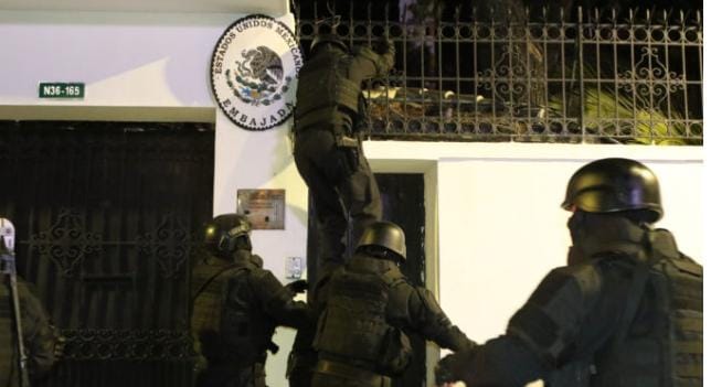 Los locales de la misión son inviolables. Los agentes del Estado receptor no podrán penetrar en ellos sin consentimiento del jefe de la misión, según el art. 22, num 1 de la Convención de Viena de 1961 #SolidaridadconMexico