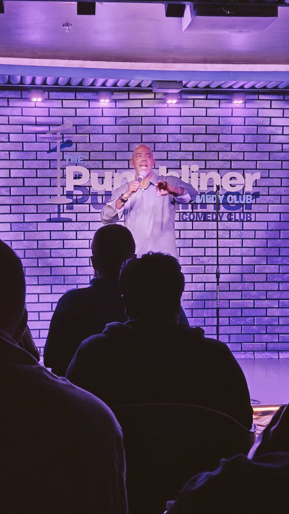 DigWebMarketer's tweet image. .@CarnivalCruise Comedian @MrDougWilliams was fantastic on the #MardisGras #CarnivalCruise #CarnivalMardisGras #Punchliner #comedyclub