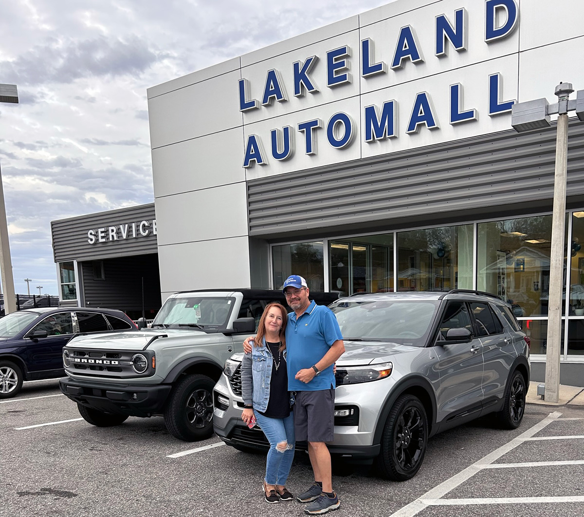 When you're a #CustomerReferral like Jose Laporte-Aviles, you know #GreatService & a #GreatDeal are waiting at #LakelandFord - that's why he chose the #2023Explorer with salesperson #TreyPeterson who made buying #Fast, #Fun & #Easy. #ThankYou & #Enjoy - We're here for you! #Ford