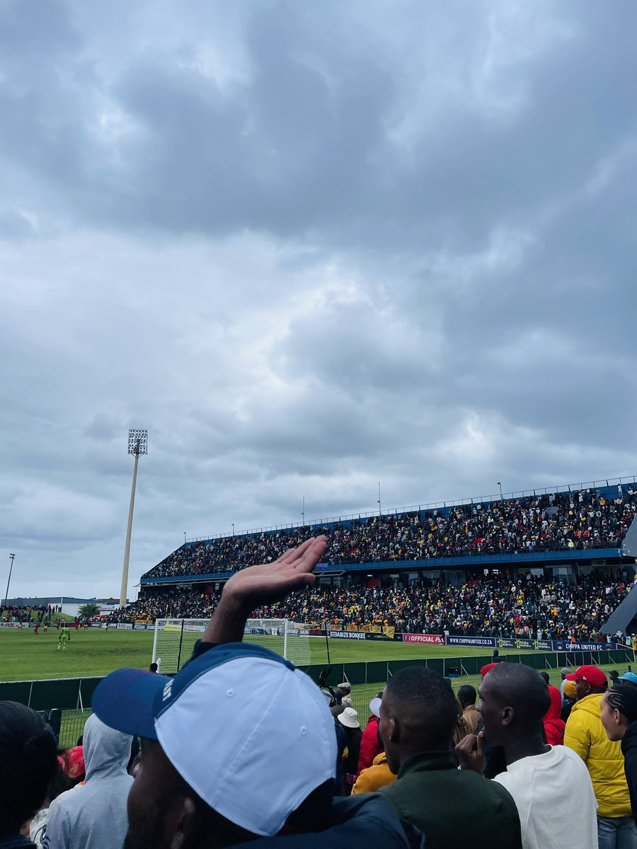 Kaizer Chiefs has no shame, how on earth do play this type of nonsense in front of a full house ? Chippa United #DStvPrem #SSDiski Crystal Palace