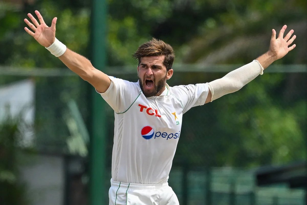 Best Test bowling averages before turning 24: 19.60 – Ian Botham (107 wkts) 19.72 – Waqar Younis (194 wkts) 21.77 – Kagiso Rabada (176 wkts) 26.71 – Shaheen Shah Afridi (113 wkts) 26.72 – Wasim Akram (111 wkts) (minimum 100 wickets) #OnThisDay | #PakistanCricket