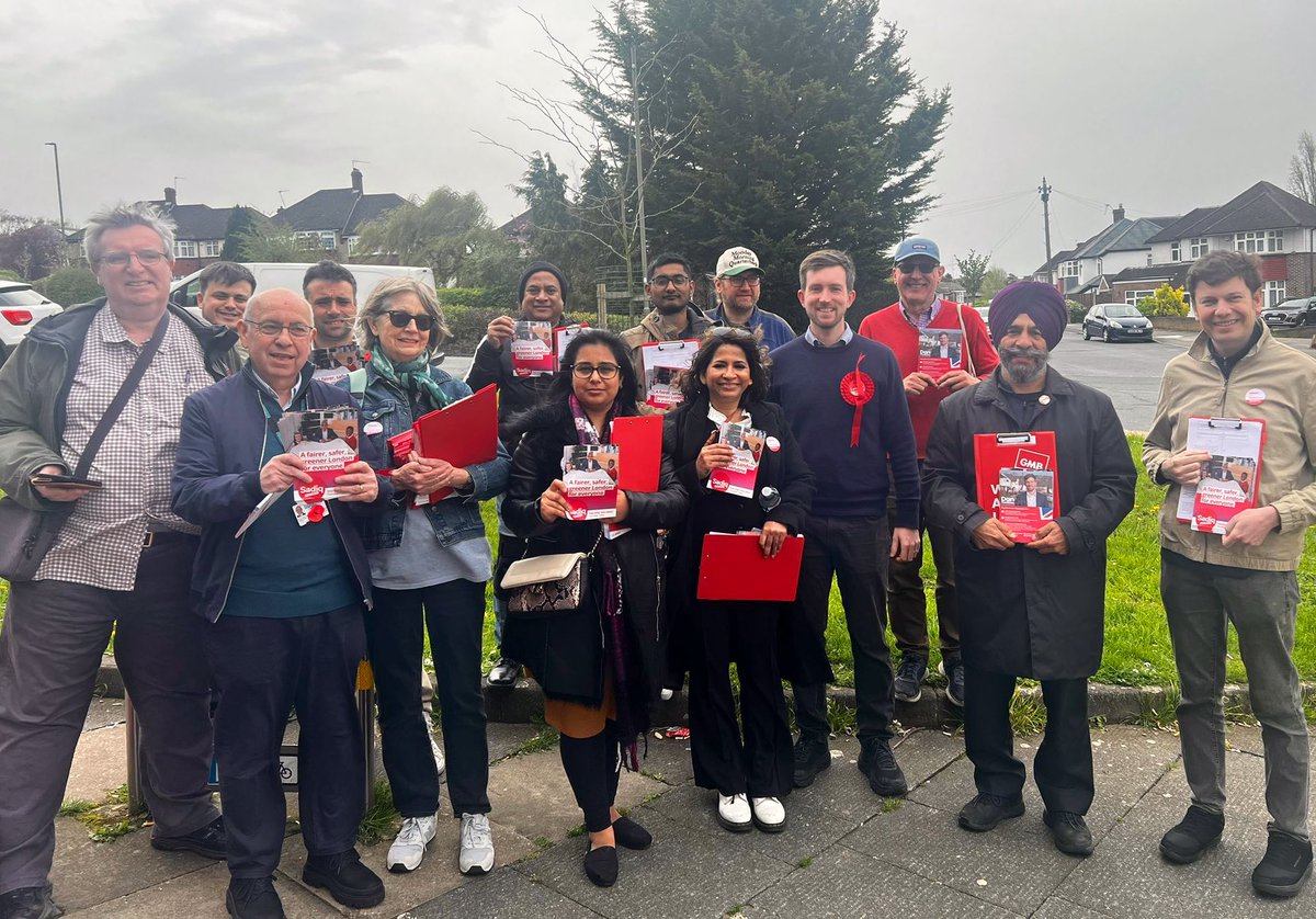 After a busy week knocking on doors across Redbridge it was great to join friends in Chipping Barnet today with @Dan4Barnet & @IlfordSouthCLP getting out the vote for @UKLabour @anne_clarke @SadiqKhan Together we can help deliver a brighter future for London & for Britain 🗳️