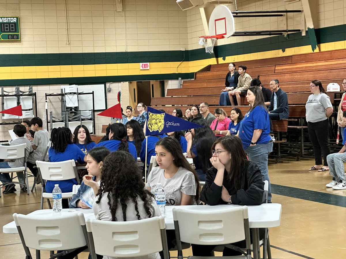 LibraryWildcats's tweet photo. Our Wildcat Readers are ready to proudly represent Jackson in PISD’s Name That Book competition. #pisdreads #wildcatsread #bookclubs #schoollibraries #schoollibrarians https://t.co/g6QxwwcDt1