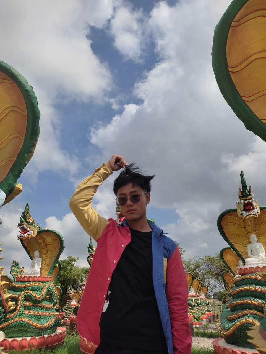 hlynemin's tweet photo. ရန်ကုန်သားတွေ အလင���းပြကြ😁 https://t.co/fzMPOoUBL8