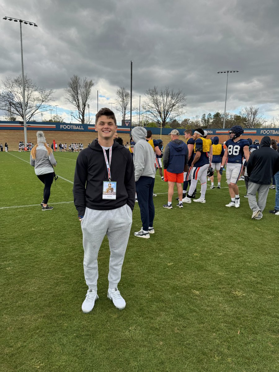 Had an amazing time visiting @UVAFootball yesterday! It was great getting back to campus and seeing practice. Thanks for the great day! @jsperos @Coach_Mims2 @Coach_TElliott