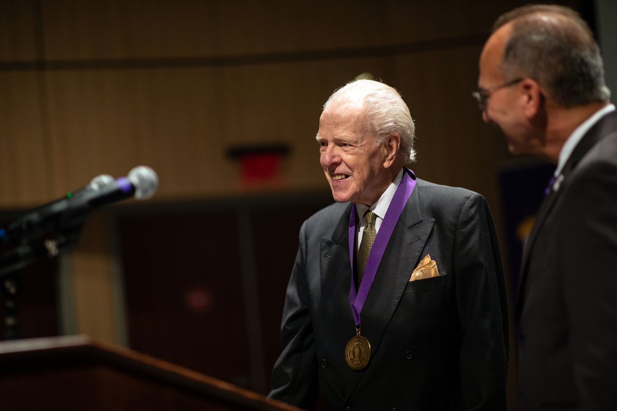 I was so honored to present @UAlbany’s highest honor, the Medallion of the University, to my friend and colleague William Kennedy this week. Our university and our city continue to benefit from his legacy as an educator, writer, and founder of the <a href="/nyswi/">NYS Writers Institute</a>.