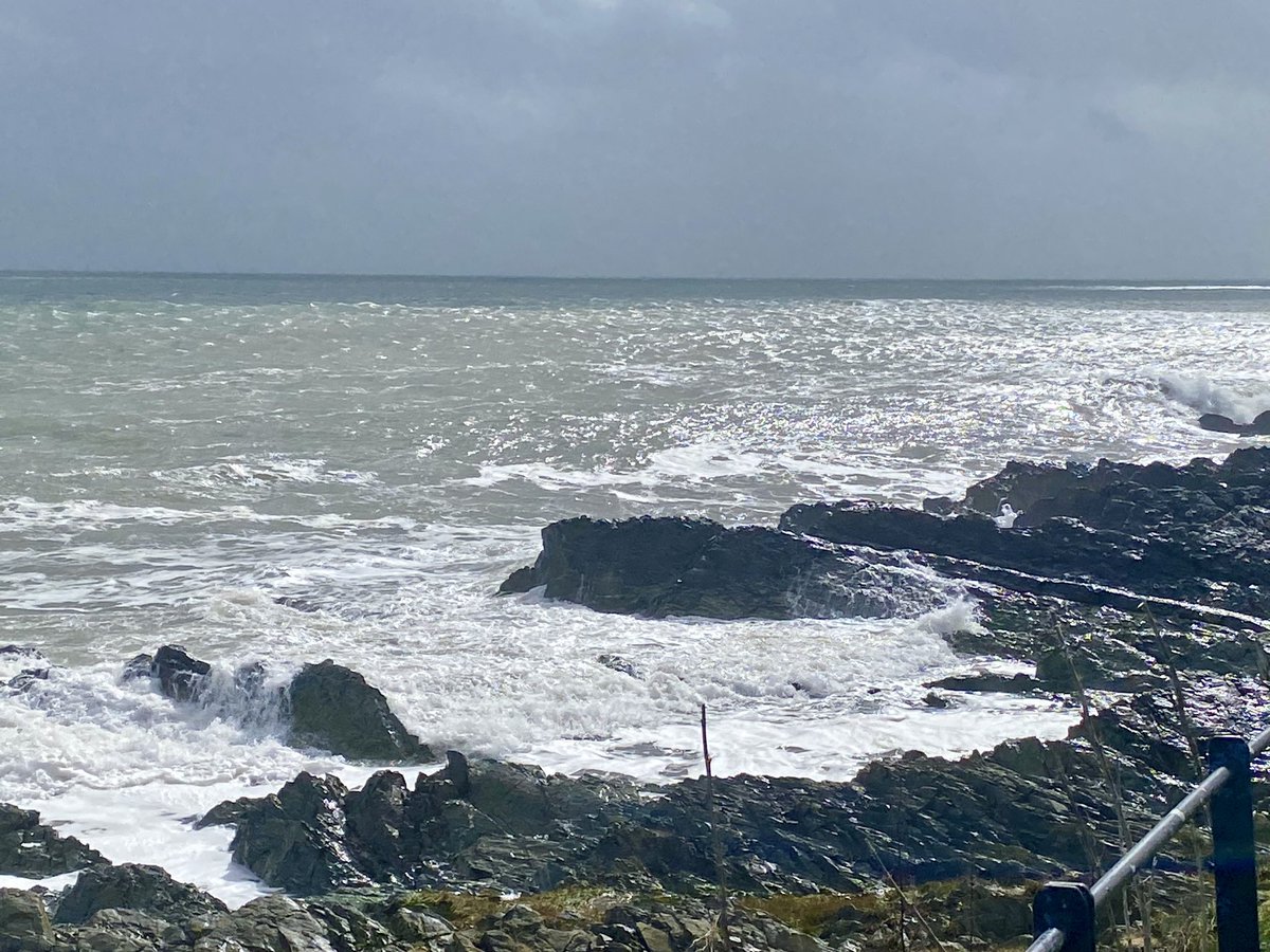 A different day than planned! A webcam this morning for my parents’ anniversary mass, decided not to travel due to #StormKathleen. Then had a lovely reflective walk in the afternoon and the sun appeared! ☀️❤️
<a href="/BealachanDoirin/">Ballaghaderreen</a> 
#StNathysCathedral

Day 97 #100daysofwalking