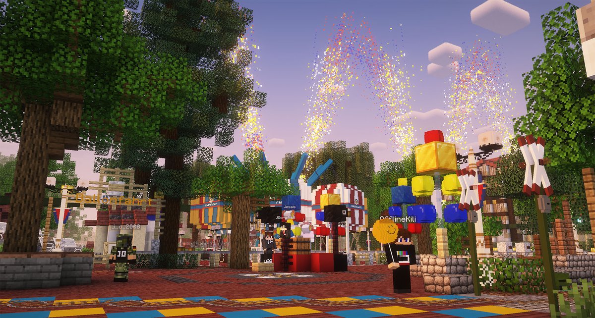 C'est enfin reparti ! 🎉 Hier soir, nous avons donné le coup d'envoi de notre 10è saison estivale ! 🥳 Qui était de la partie ? 🎢 #Minecraft #EPatHome