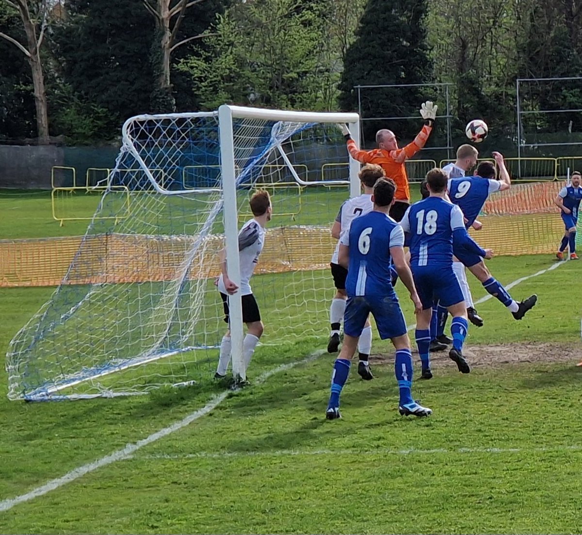 @SurreyPremierCF @worcesterparkfc @wimbledoncasual Here's what made it 2-1