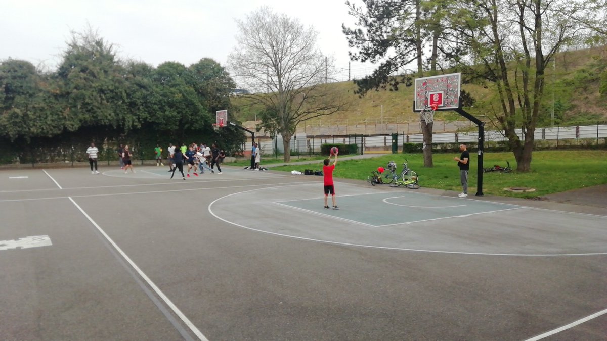 Playground Poterne Massy 91 tweet media
