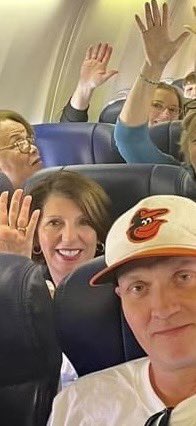 BethanyEHicks's tweet photo. That lady in C5 is not amused 😂. Pretty much how all of central #Arkansas is feeling right now. #Eclipse2024 https://t.co/zHbVT4IJXs