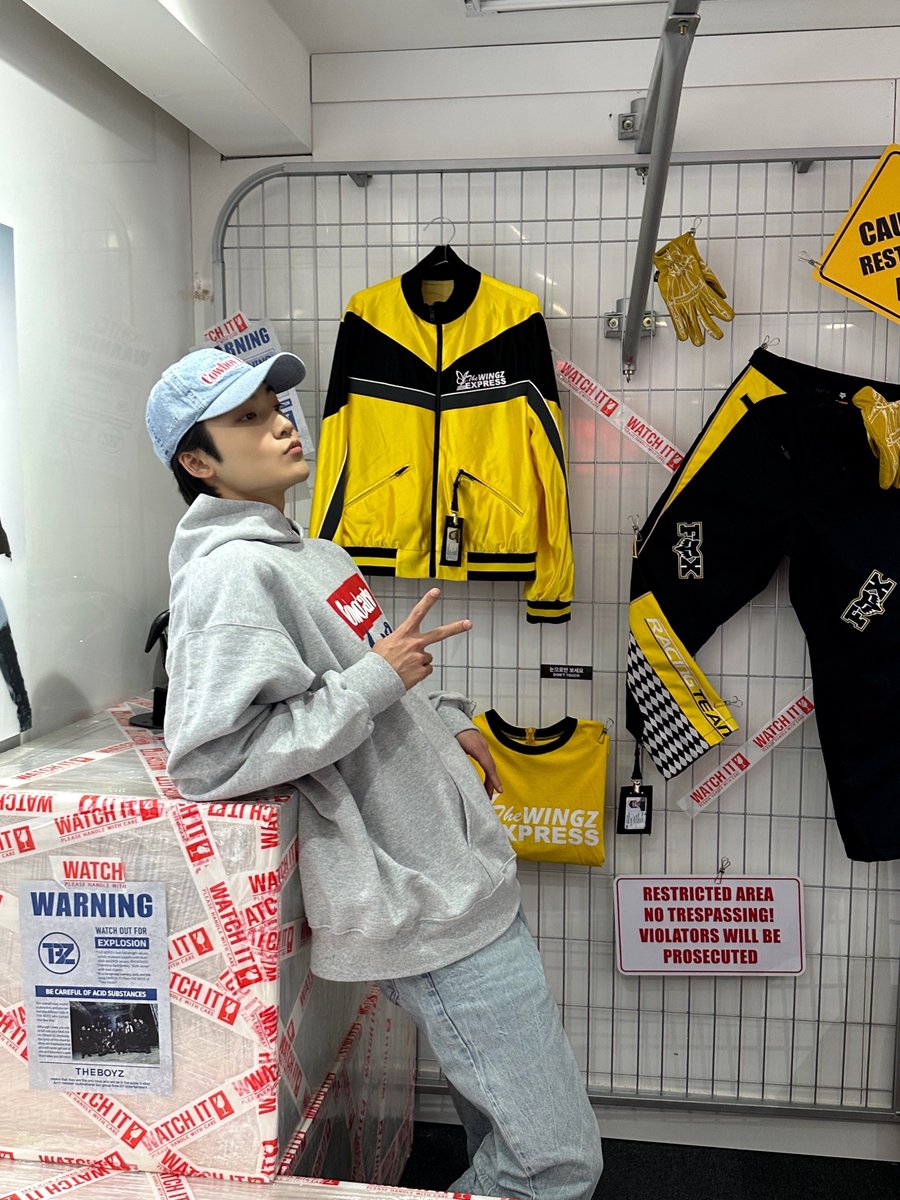 WE_THE_BOYZ's tweet image. [켑] p h a n t a s y - kevin