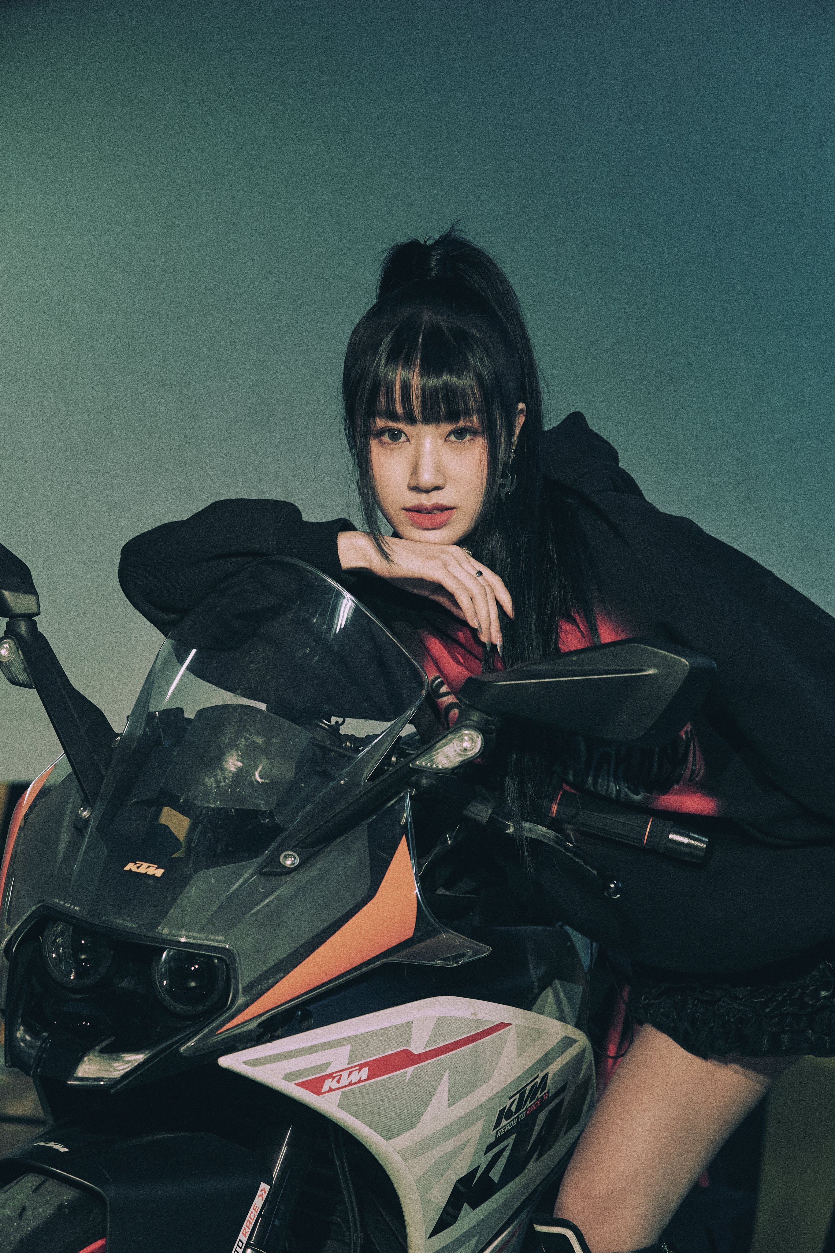 GKfX4QTaIAAEDhM?format=jpg&name=4096x4096