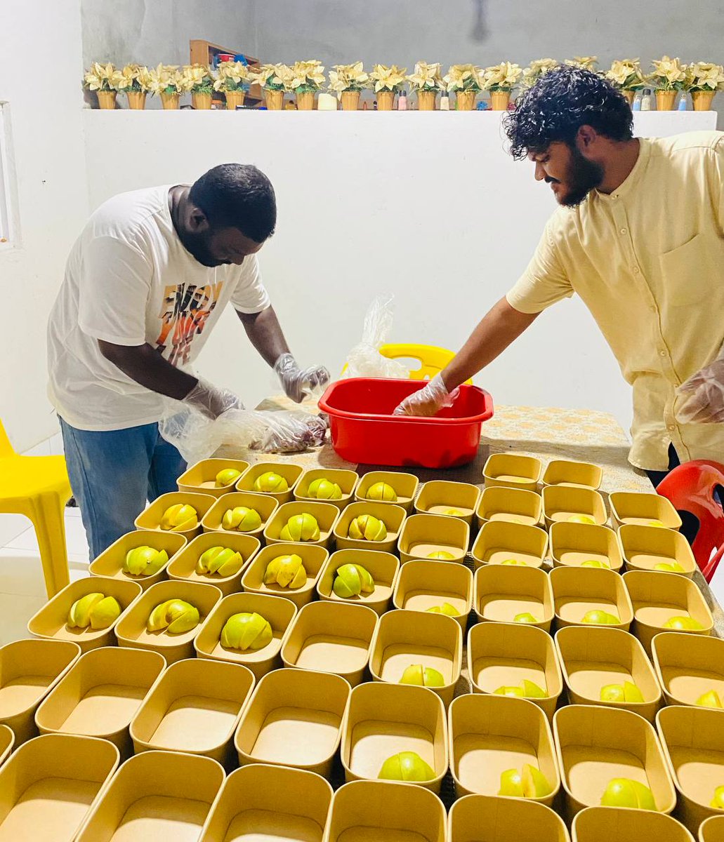isdhoo_IDS's tweet photo. ޖަމިއްޔާ އާއި އައިޑީއެސް ގުޅިގެން، 1445 ރަމަޝާންމަހު ތައްޔާރު ކުރެވޭ އިފްތާރު ޕެކޭޖްތަކުގެ ތެރެއިން'
06/04/2024 ❤️💥

EHEE 
L.Isdhoo Council
Laamu Atoll Council 
Visit laamu isdhoo 
Isdhoo Police Station 
L.Isdhoo Health Centre 
Fenaka Isdhoo Branch 
Isdhoo School https://t.co/d3p2ltxEVb