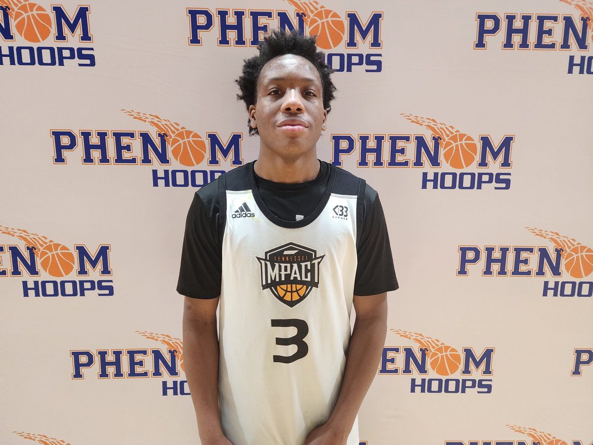 2025 Ray Watson <a href="/TennImpact/">Tennessee Impact Basketball</a> ran the offense really well today, creating well off the dribble, being a playmaker and finding his teammates well, but also really showing his ability to create and score from multiple levels. #PhenomQueenCity