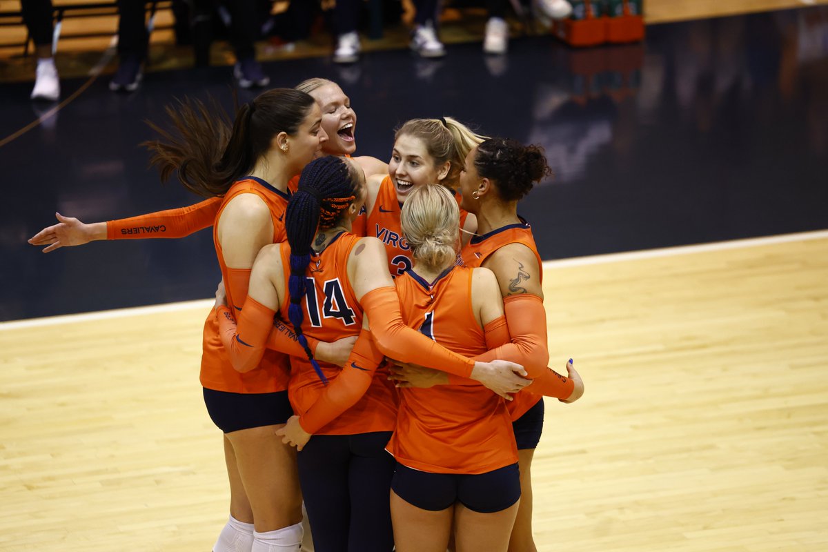 Today Virginia Volleyball celebrates National Student-Athlete Day! #GoHoos⚔️
