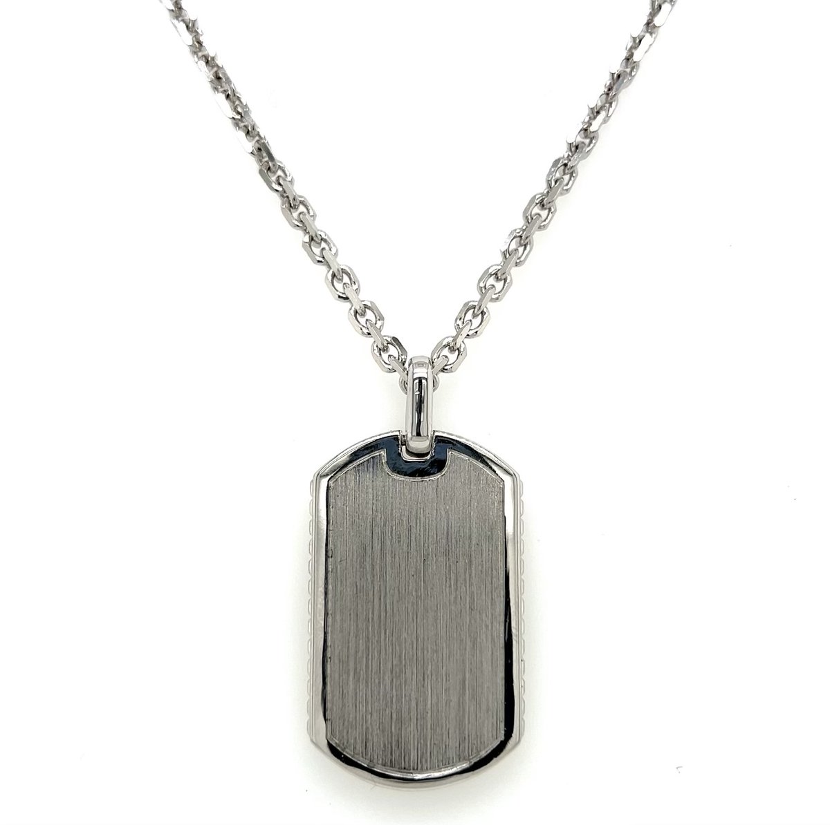 We’ve got different sizes and shapes of dog tag necklaces in the store! Perfect for your graduate or just because! And, we can personalize them by engraving! 😍 #itsrayward #engravable #necklace #dogtag #loveishere #preferredjeweler #thinkrayward #ardmoreok #shoplocal