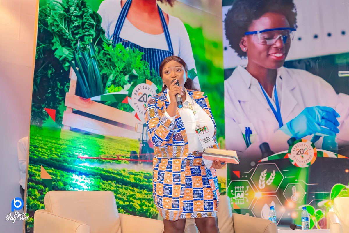 GuezereMedewe's tweet photo. Un réel plaisir d'avoir assuré le 28 Mars 2024, à #Brazza, la modération du panel d'ouverture du #Brazzaville_International_Leadership _Youth_Forum #BILYF édition 02,
Sous le thème : l'agriculture en Afrique face aux défis du réchauffement climatique. https://t.co/SCEFfvjVK5