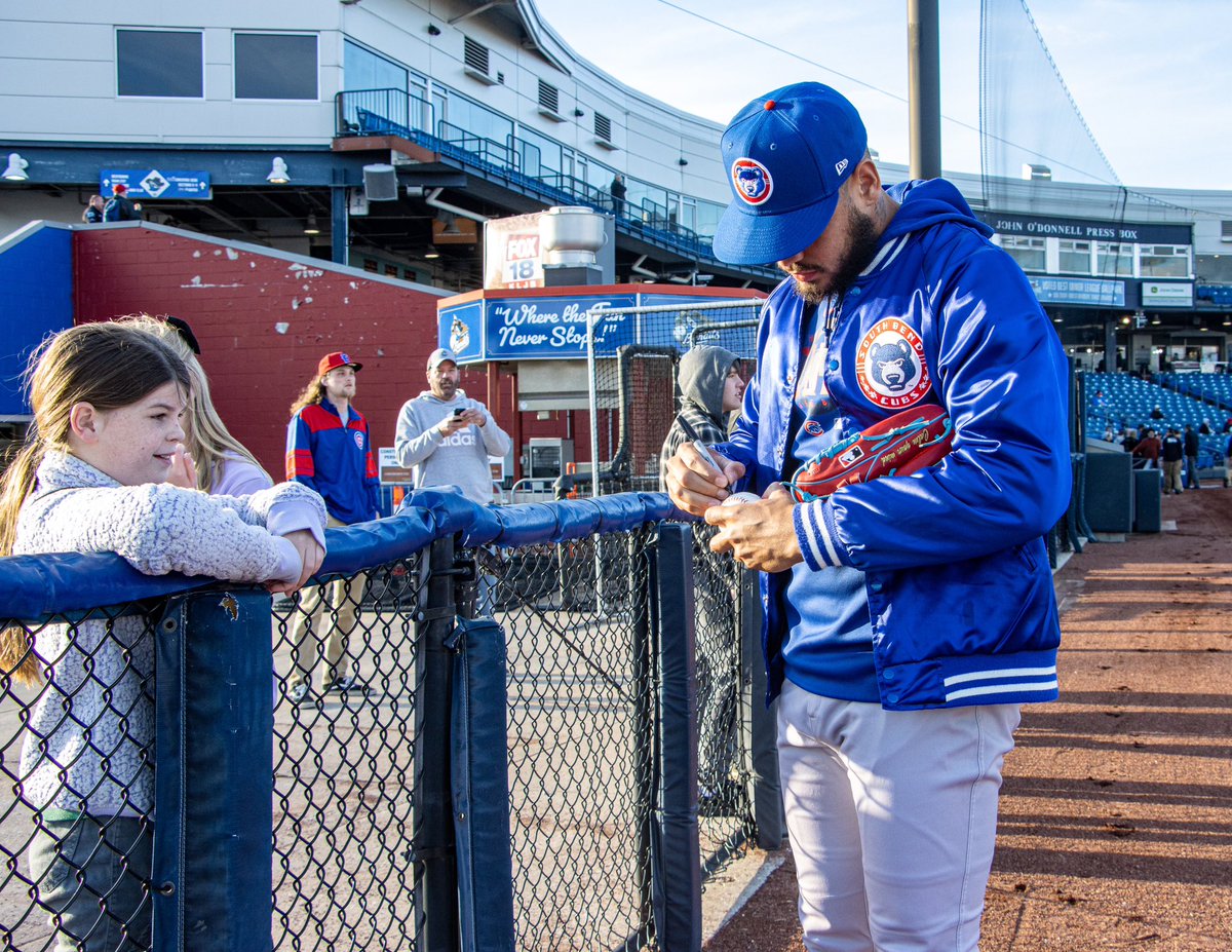 Ethan Levy tweet media