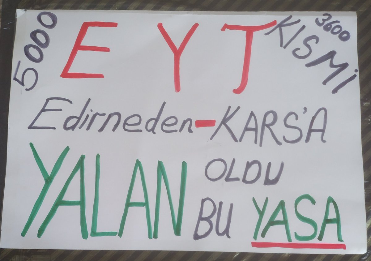 EYT Haktır. 5000 prim❗ HAKTIR Kısmi Emeklilik ❗ HAKTIR Sizlere var da ! Bize yok mi ? ❗Nasılsın @vedatbilgn Öylesine hal hatır sorayım dedim. ⏬ #EYT5000KısmiHaktır Masada kalan, 5000 Prim ve Kısmi Emeklilik haklarımızı VERİN ❗ #EmekliyizHaklıyız @RTErdogan @isikhanvedat