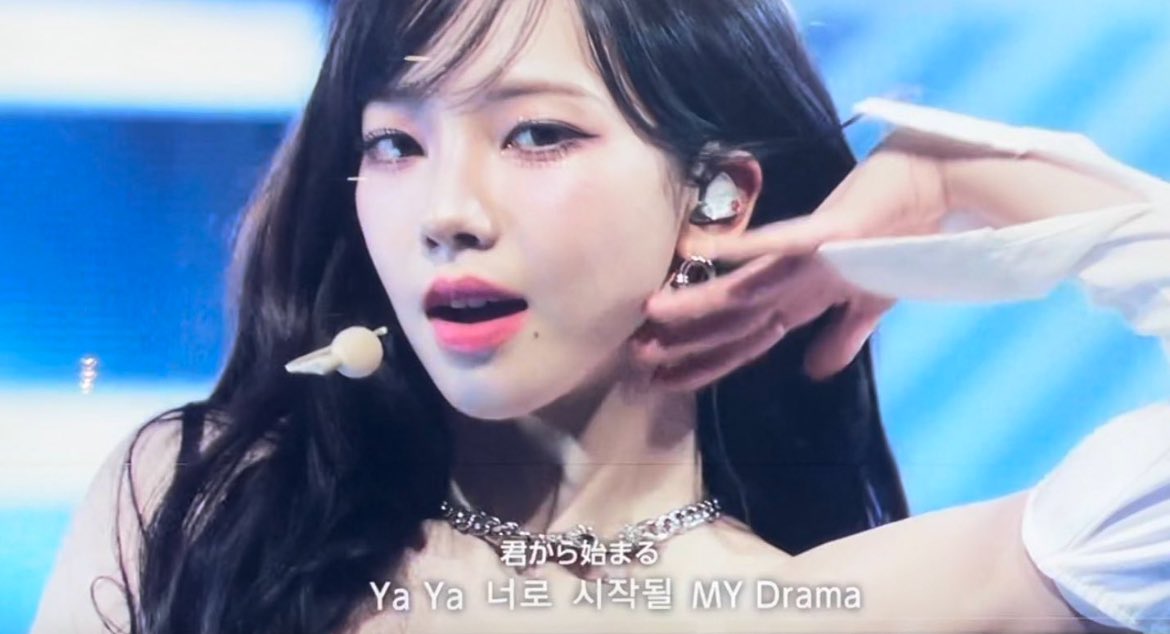 テレビでこのビジュアルの良さ出せるのまじでカリナしかいないじゃんか