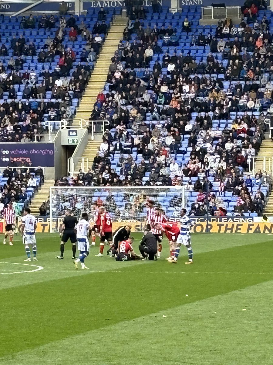 90 minutes of this. Petulant pricks #readingfc