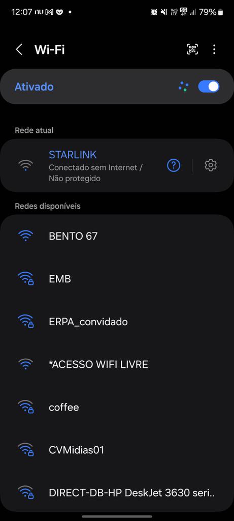 Lua_nMuller's tweet photo. Eis que estou na rodoviária de Porto Alegre e meu wi-fi se conecta a uma starlink achando que é a minha https://t.co/DChT7Om2Qr