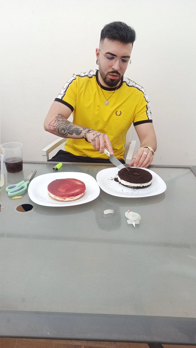 Felicidades a nuestro ADC de confianza que cumple hoy 21 añazos!!!! <a href="/W1k3r/">Wiker</a>  🥳🥵