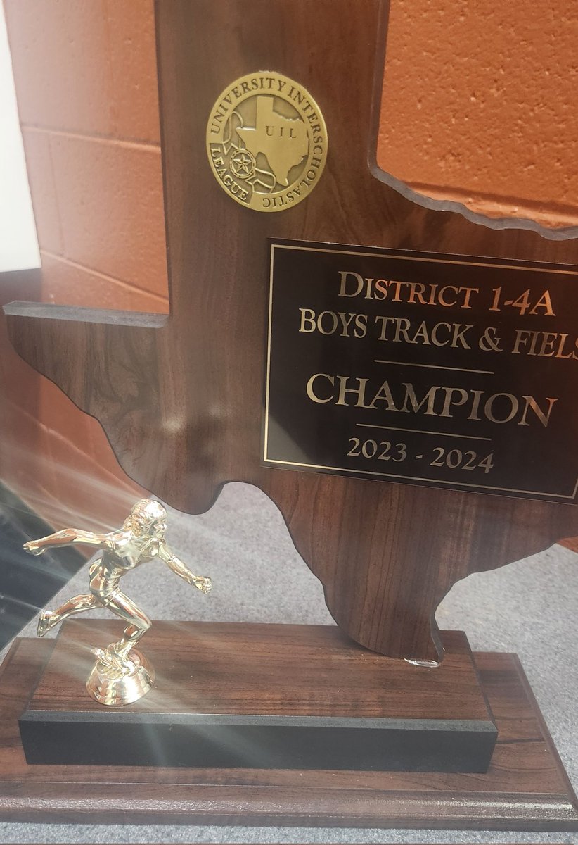 Chuy Ayala (@coachayalarhs) on Twitter photo Our athletes competed with heart and determination the past 3 days! Blessed with a GREAT coaching staff! Proud to lead this program! <a href="/Track_RHS/">RHSTrack&XCountry</a> <a href="/MEstrada_RHS/">Manny Estrada</a> <a href="/CoachRecoder/">𝙂𝙖𝙧𝙮 𝙍𝙚𝙘𝙤𝙙𝙚𝙧</a>
<a href="/vlara_82/">Victor A. Lara</a> <a href="/YISDAthletics1/">YISD Athletics</a>
Varsity Boys 🥇
Varsity Girls🥉
Open Boys🥈
Open Girls 🥈
9th Boys🥇
9th Girls🥇 Our athletes competed with heart and determination the past 3 days! Blessed with a GREAT coaching staff! Proud to lead this program! <a href="/Track_RHS/">RHSTrack&XCountry</a> <a href="/MEstrada_RHS/">Manny Estrada</a> <a href="/CoachRecoder/">𝙂𝙖𝙧𝙮 𝙍𝙚𝙘𝙤𝙙𝙚𝙧</a>
<a href="/vlara_82/">Victor A. Lara</a> <a href="/YISDAthletics1/">YISD Athletics</a>
Varsity Boys 🥇
Varsity Girls🥉
Open Boys🥈
Open Girls 🥈
9th Boys🥇
9th Girls🥇