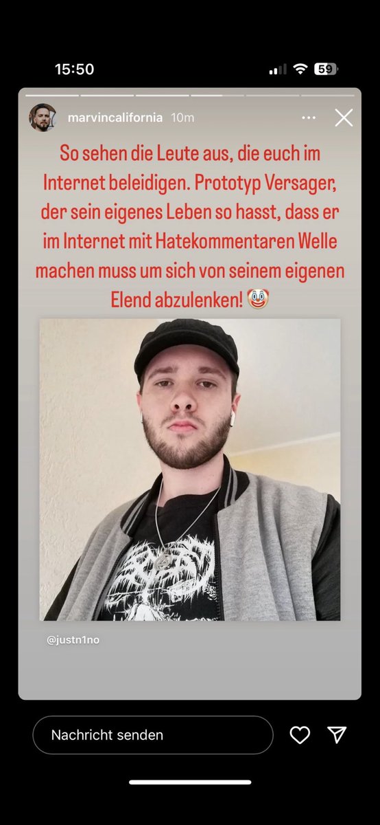 Bro pickt sich den most average looking MF raus um ihn vor über 40K Followern bloßzustellen und seine Community auf ihn zu hetzen aber sagt nicht einmal was er gemacht hat☠️☠️☠️

In welcher Welt ist das denn kein Cybermobbing? 3 Wochen bei Bushido in der Friendzone und dann sowas