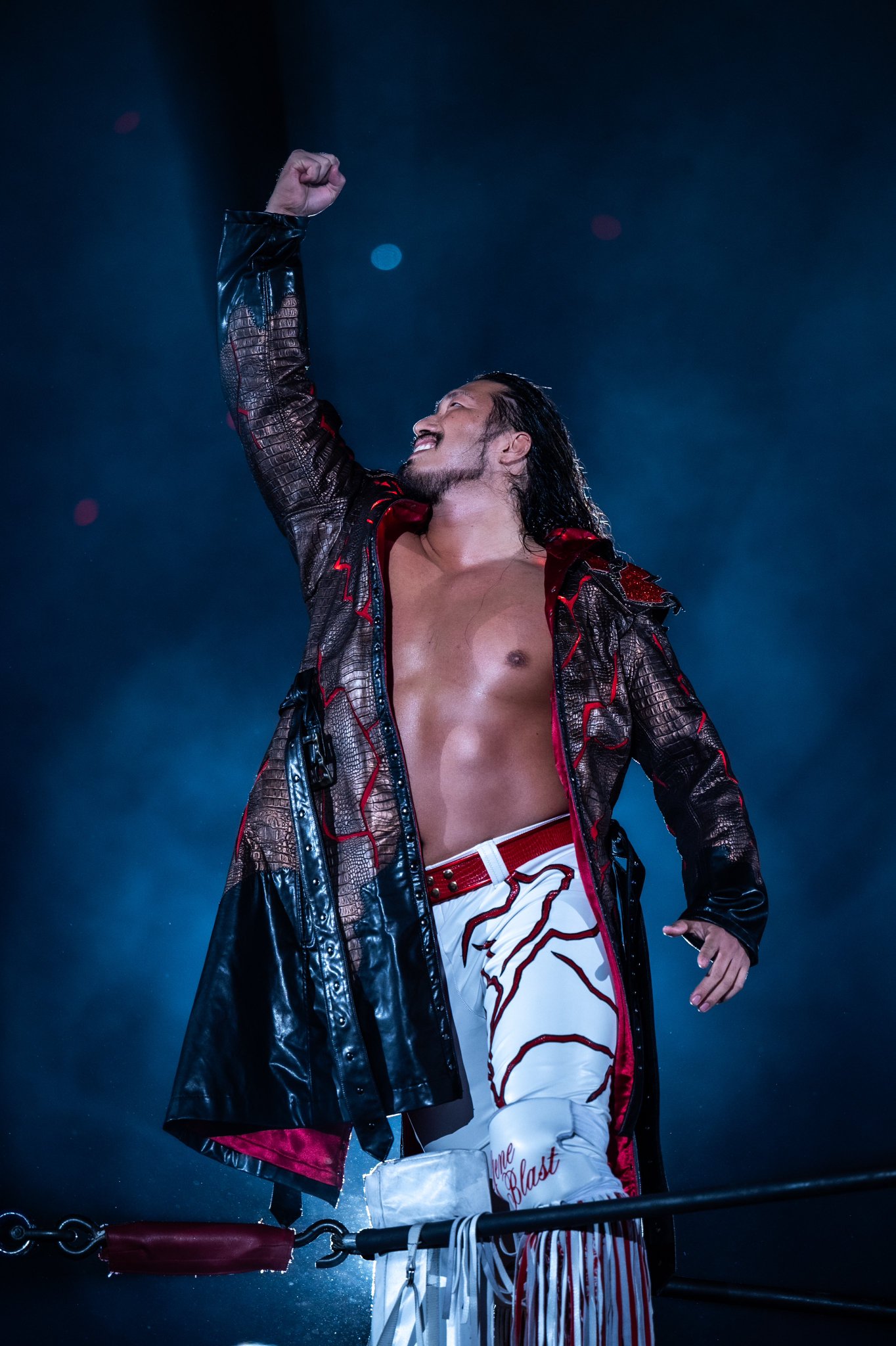 辻陽太 UAコーチ トラックジャケット Mサイズ 新日本プロレス