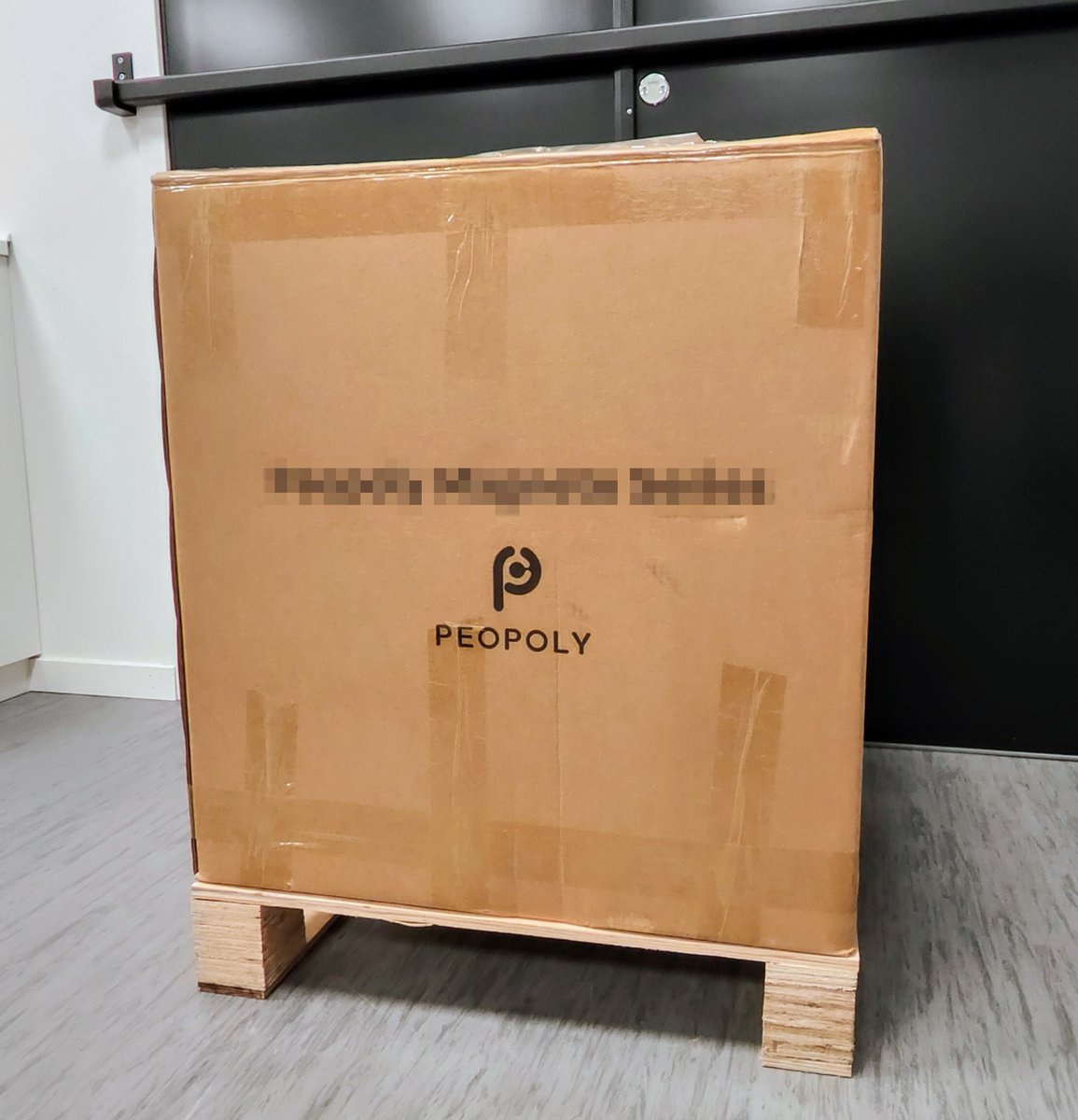 3DPrima's tweet photo. A big box just arrived from our friends at @mypeopoly. 📦

👀 What do you think could be inside?

Let's just say - It's something we're very excited about! 😁

#3DPrima #Peopoly #3DPrinting #3DPrinter #MysteryBox #WhatCouldItBe https://t.co/KRzYpd4qh9