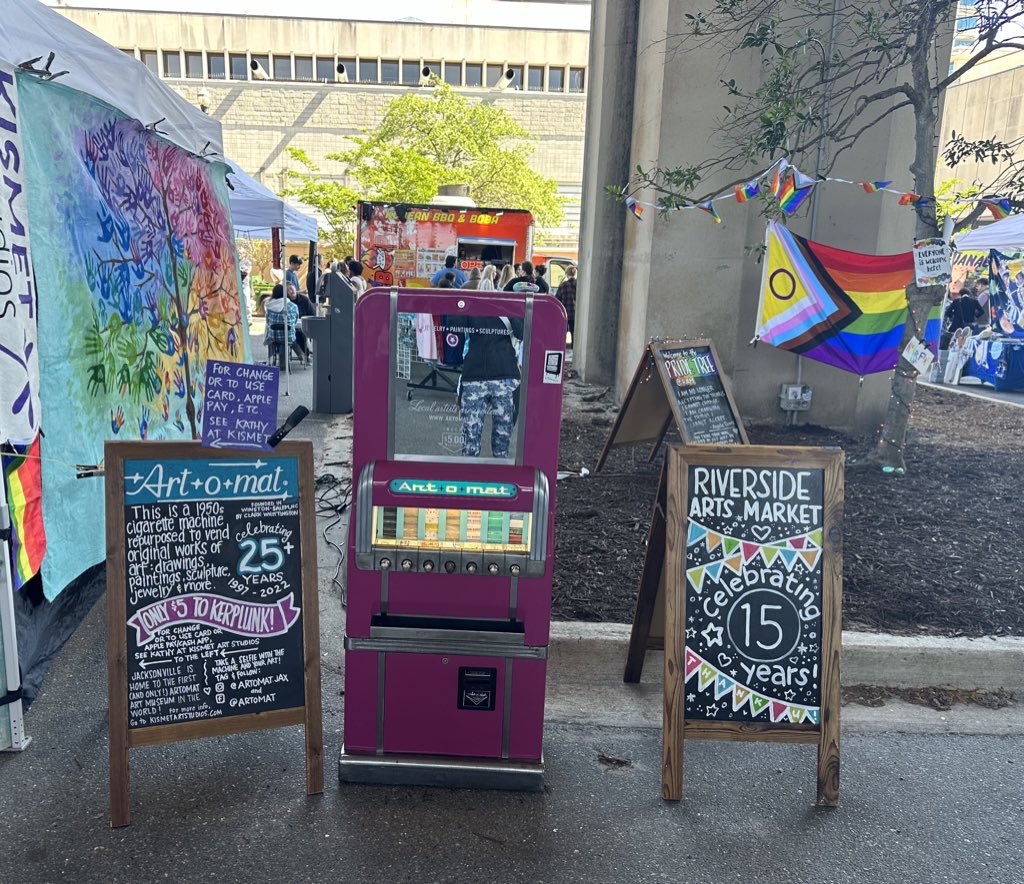 Heather Schatz (@heatherschatz) on Twitter photo Cheers to 15 years of <a href="/RAMJacksonville/">RiversideArtsMarket</a>! <a href="/CityofJax/">City of Jacksonville</a> <a href="/EdibleNEFlorida/">Edible NE Florida</a> #ilovejax Cheers to 15 years of <a href="/RAMJacksonville/">RiversideArtsMarket</a>! <a href="/CityofJax/">City of Jacksonville</a> <a href="/EdibleNEFlorida/">Edible NE Florida</a> #ilovejax