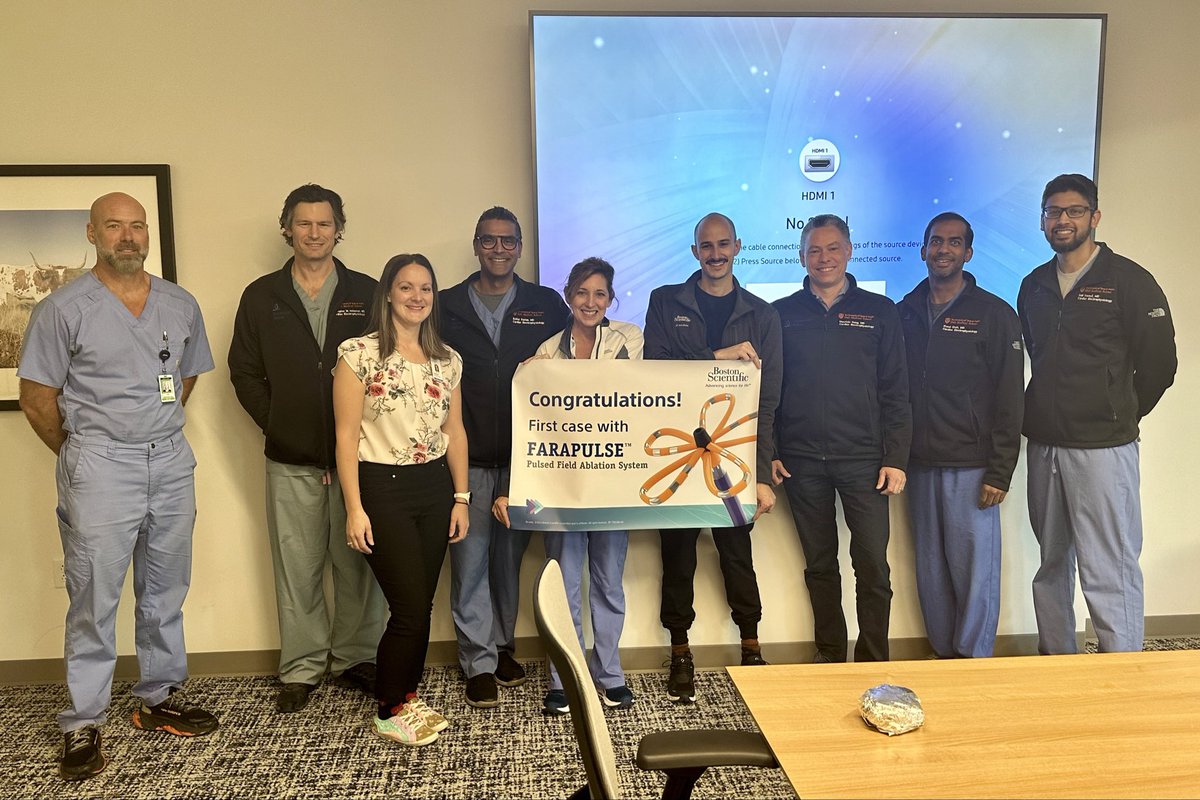 MAURICIO HONG tweet media