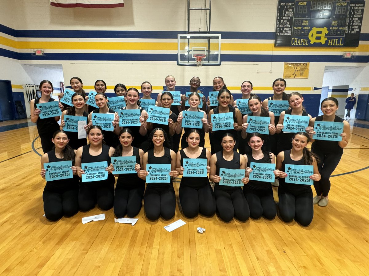 CHHighlighters's tweet photo. CoNgRaTuLaTiOnS to our beautiful, brand new 24-25 Highlighters AND officer line!! 
✨Captain Dezi Kissam
✨1st Lt.  Juli Smith
✨Sr. Lt.  Kaylie Renteria
✨Sr. Lt.  Jaelyn Sandoval
✨Sr. Lt.  Sadie Stewart

We are so proud of you ALL and excited for the year ahead!! ✨💙💛 https://t.co/1gyZI2ahgU