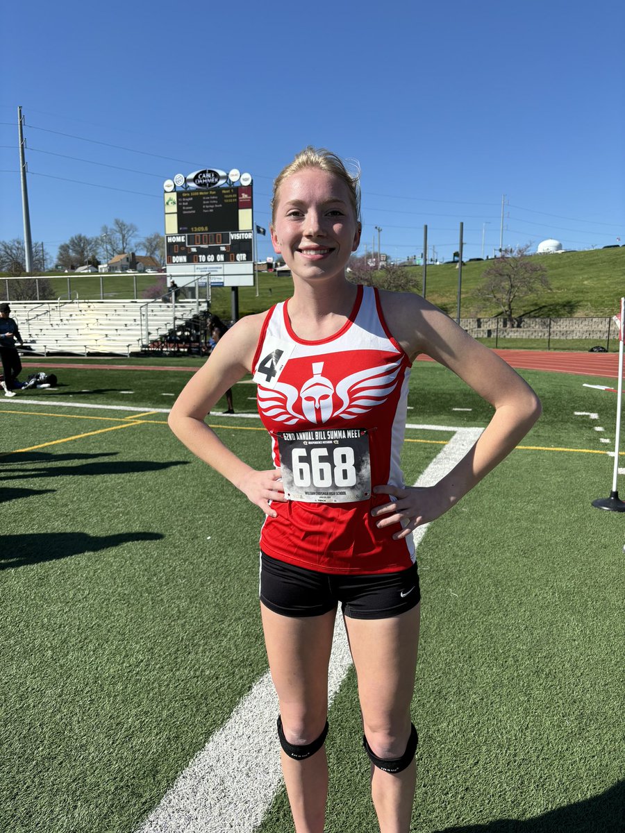 Awesome start to our day at the Bill Summa meet, Nat G with a new school record and PR at 11:27!!! @ph_track_field @weareparkhill <a href="/ParkHillSchools/">Park Hill Schools</a>