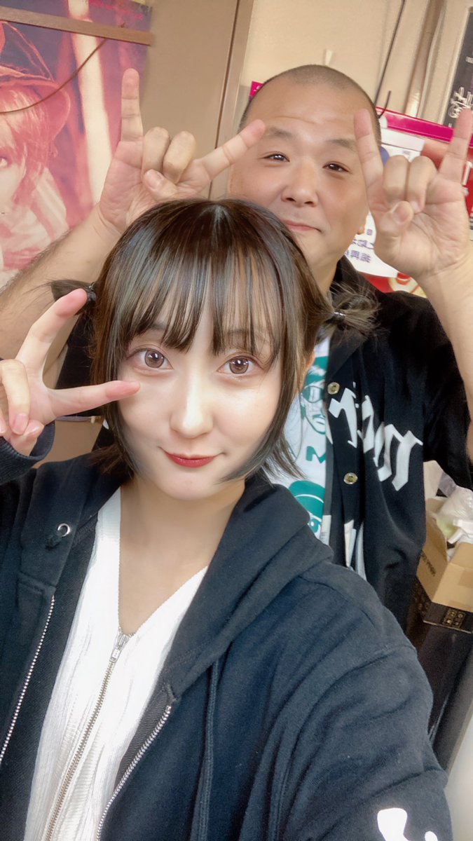 本日の #濱口ハンナ生誕祭2024 😈📛

主役のハンナちゃん×ハチブレももこ！🍻

お久しぶりです、しほ先生！🥰

わ~~~ん！！！ぺぺさぁぁん🥲🤍

会いたい人に会えた1日、僕もとってもはっぴーでした( ◜𖥦◝ )🎶