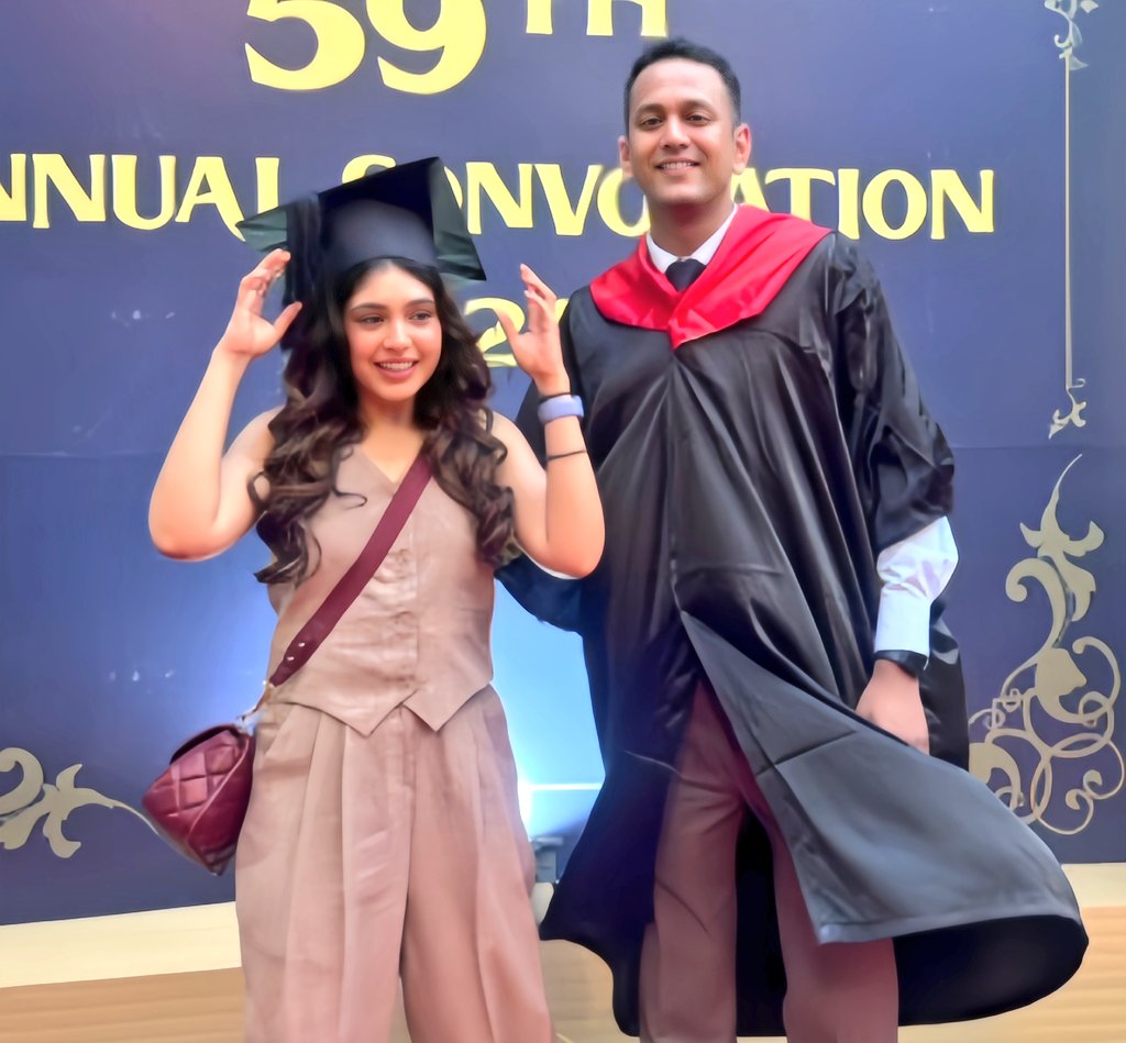 Miaxloveforthem's tweet image. @Shrey131 See this, there is no scope for your hope tree to grow. In this life #NitiTaylor is only PARIKSHIT BAWA not #ParthSamthaan