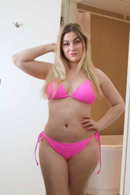 Enjoying the Weather?💕 Psst, see More of me Here 👉🏼 https://t.co/sMoNts7oy9👈🏼 50-60% OFF!🔥 #Saturday<a href="/tag/bikini"class="tags"><span>#bikini</span></a><a href="/tag/saturday"class="tags"><span>#saturday</span></a><a href="/tag/bikinibeauty"class="tags"><span>#bikinibeauty</span></a><a href="/tag/zaterdag"class="tags"><span>#zaterdag</span></a><a href="/tag/cumartesi"class="tags"><span>#cumartesi</span></a>