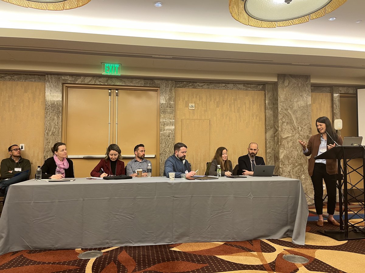 Very happy to present our ongoing work with Astrid and Stepan on 'loosely coupled engagement in new Cold War' at #ISA2024. Many thanks to all for insightful exchanges and comments @ShaharHameiri @TomChodor @jessicamdicarlo @S_Verkhovets @RudyakMarina