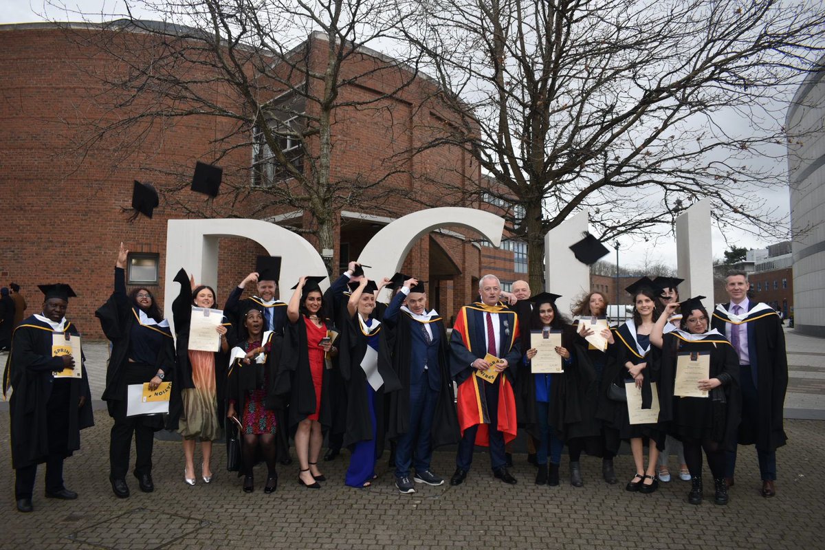 It was wonderful to share graduation celebrations with the excellent @DCUScienceComm graduates. They are a special bunch and I can’t wait to see what the future holds for them! @DCU @DCU_SoC @HumanitiesDCU