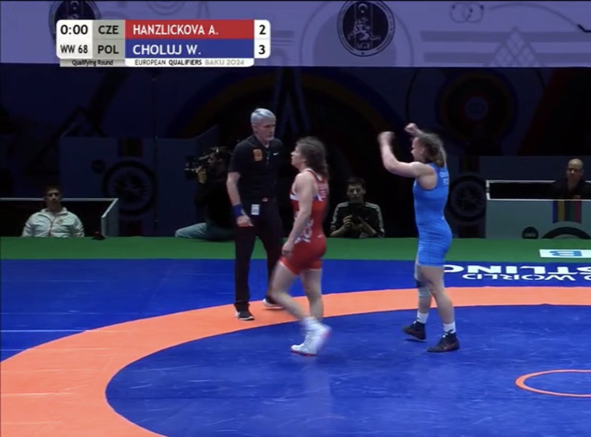 🇵🇱🤼‍♀️ Wiktoria Chołuj z kwalifikacją na igrzyska! Polka w walce o przepustkę podczas turnieju kwalifikacyjnego w kategorii 68 kg po piekielnie trudnej walce pokonała Czeszkę Hanzlickovą. Mamy już zatem dwie polskie zapaśniczki w #Paris2024. @sport_tvppl