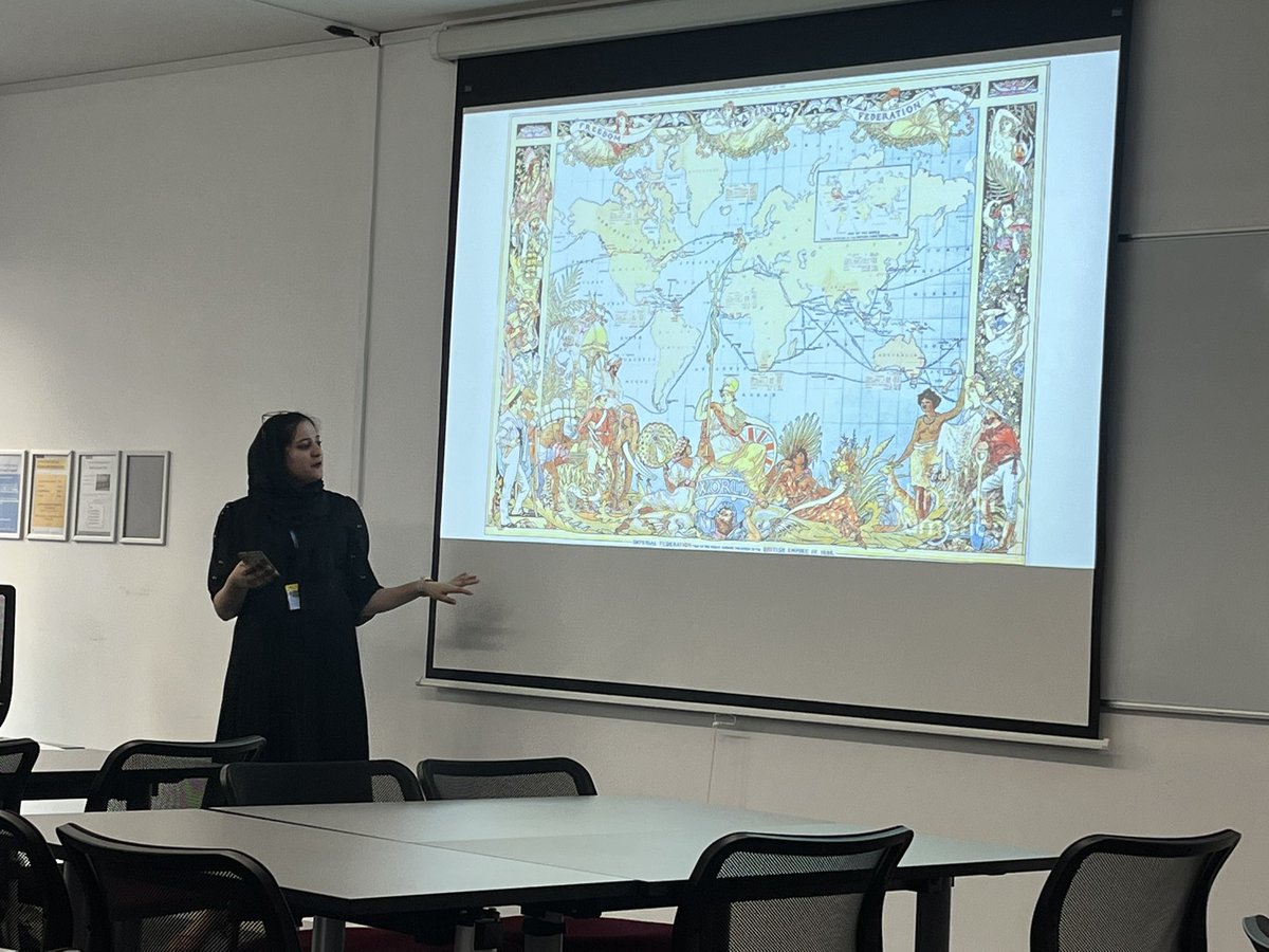 geography_DAF's tweet image. Wonderful final scenes at the @The_GA conference. The last hour had great energy &amp;amp; lots of excellent sessions. Microplastics in our rivers with @Jamie_Woodward_ , using art in geography with @MissSBhatti and #TeachwithGIS busy with our wonderful Geo live students! What a finale!