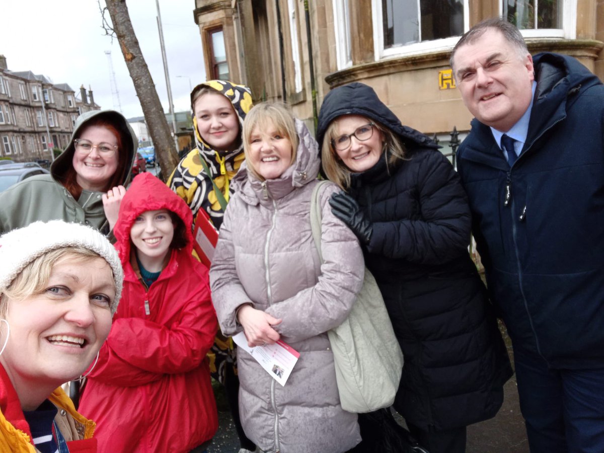 Thanks to everyone who’s been out on the campaign trail this week. The conversations we’re having every day are crucial to persuade former SNP and Tory voters to back Labour at this election. Can you chip in to help our campaign? donate.labour.org.uk/greenock_and_i…