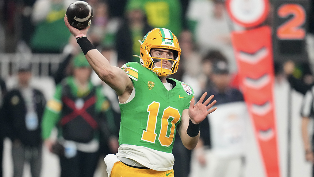 In his third mock of the 2024 NFL Draft -- a five-rounder! -- @chad_reuter projects the Broncos will trade up for a QB while the Vikings stand pat and select one later in the first round nfl.com/news/five-roun…
